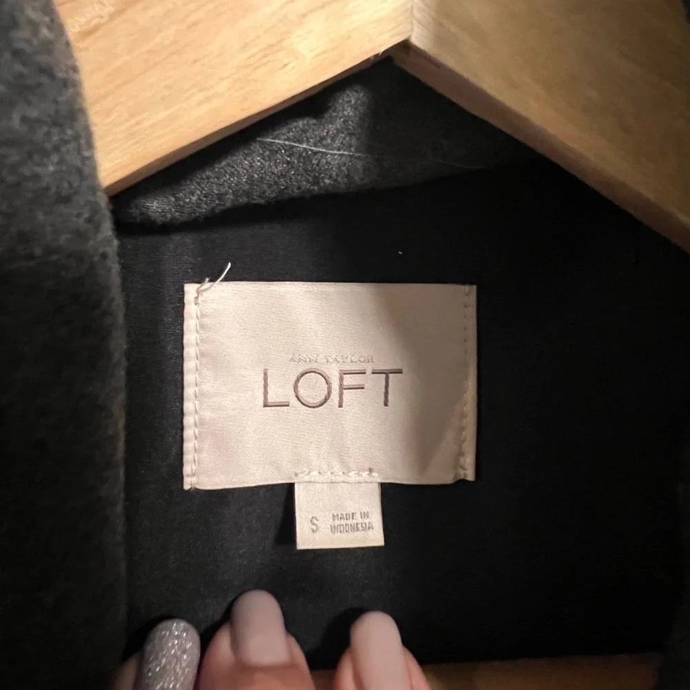 Size small LOFT jacket - Picture 3 of 3